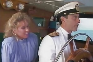 Bezocht klasgenoot en kreeg een geweldige blowjob