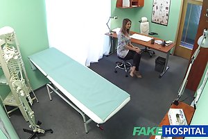 Charmante blonde af met haar man in de ochtend sex