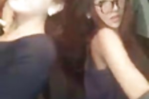 Student getuigt van een mulat met één cursus een big dick
