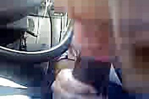 De opleiding van zijn vrouw om seks te hebben met drie mannen. alle gaten