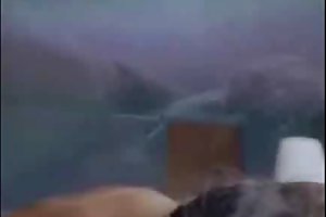 Van een lesbische dochter in de douche