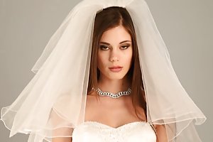 Slanke verse brunette eens aan anale sex met een vriend