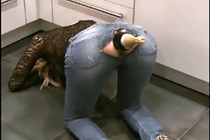 Tsjechische jongens fucking hard anonieme kuikens in de sex-school